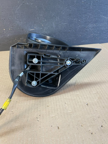 2007 to 2013 Chevrolet Tahoe Silverado Suburban Left Driver Mirror AE3692 DG4