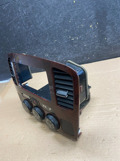 2003 to 2007 Suzuki XL-7 Grand Vitara Radio Bezel Climate Control Trim AG5185 DG4