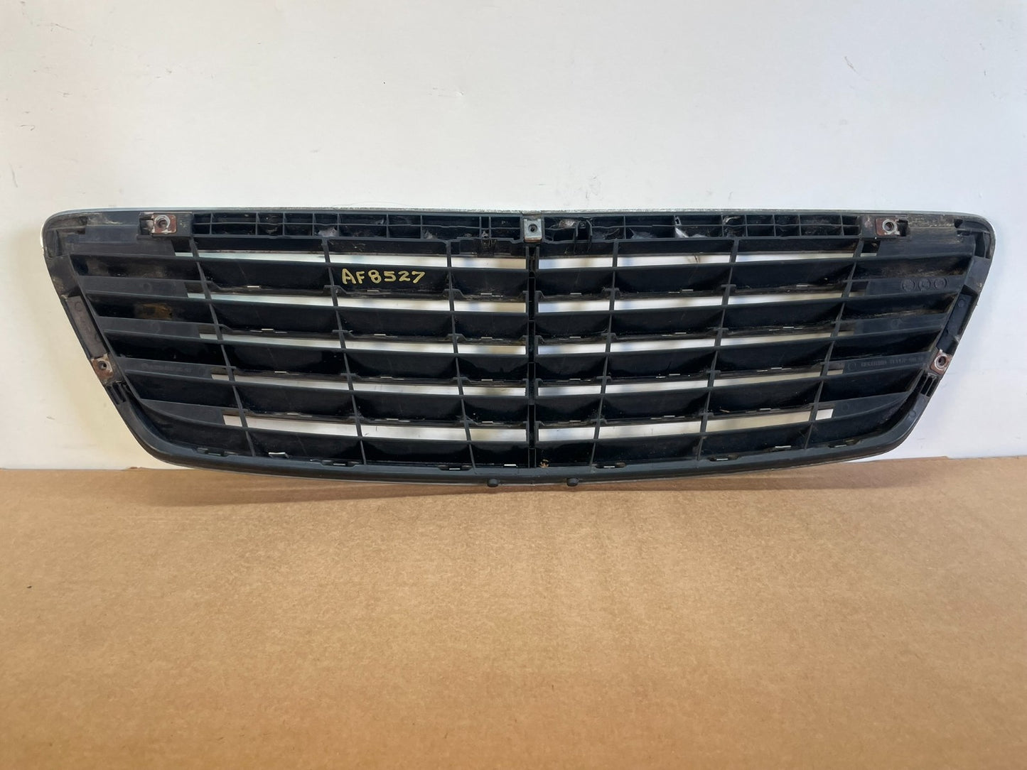 2003 to 2006 Mercedes Benz S-Class Front Grille AF8527 DG3