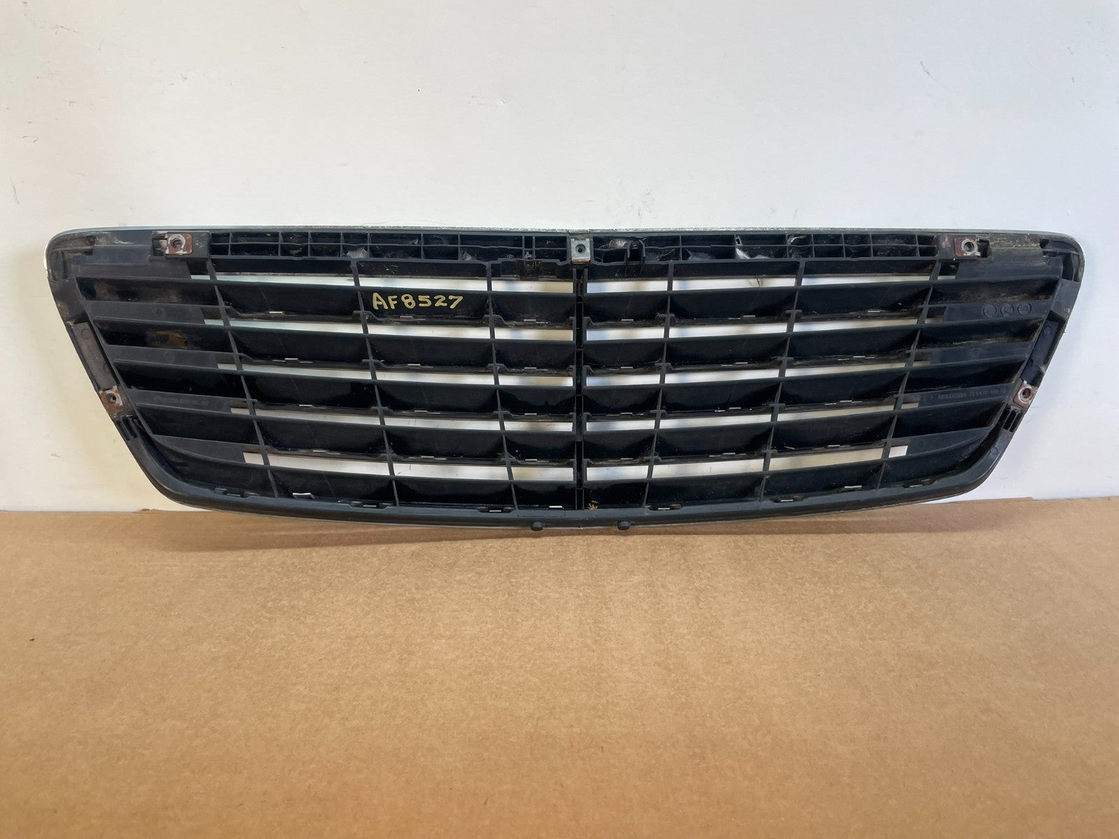 2003 to 2006 Mercedes Benz S-Class Front Grille AF8527 DG3