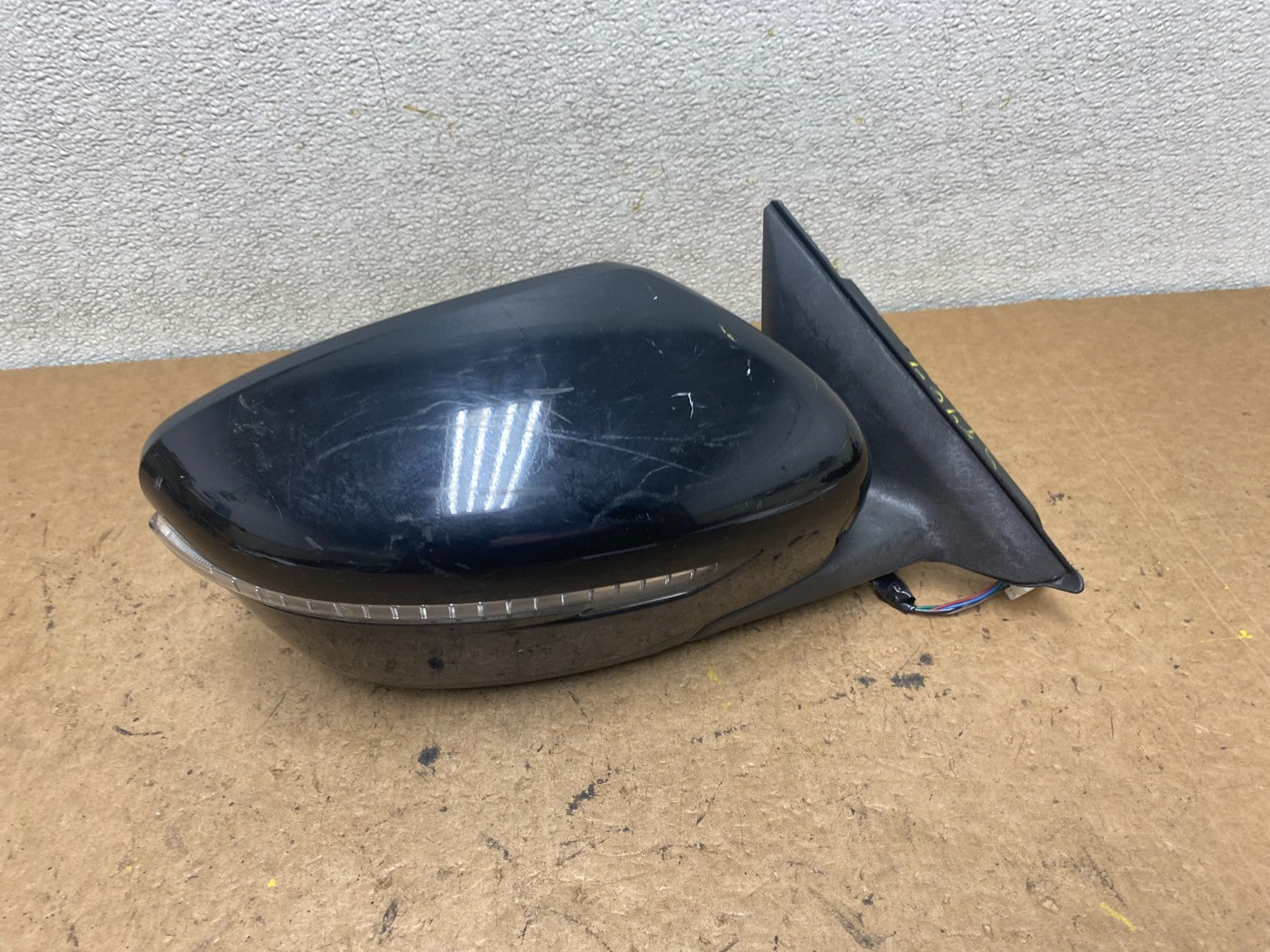 2017 to 2020 Nissan Rogue Right Passenger Turn Signal View Door Mirror S7904 DG0