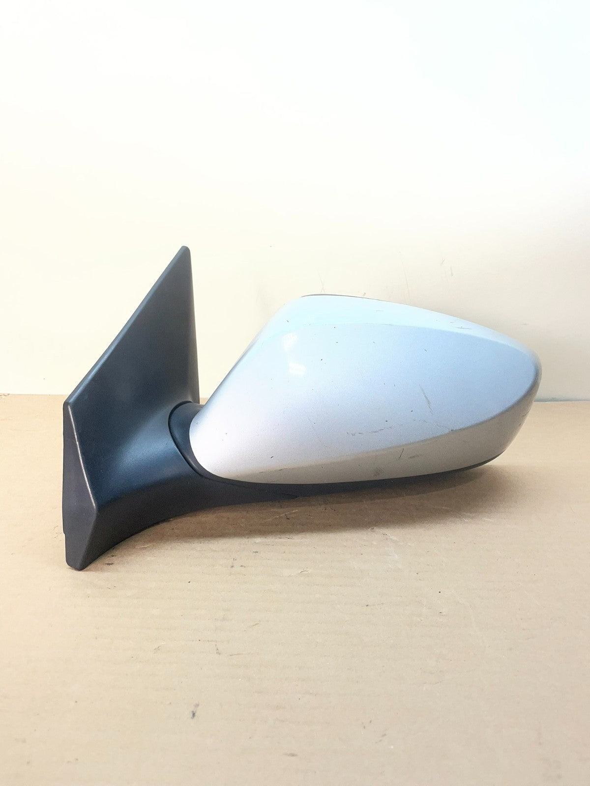 2011-2015 Hyundai Elantra Left Driver View Door Mirror ah8807 DG0