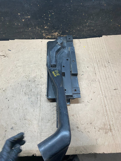 2003 to 2007 Nissan Murano Upper Air Intake Duct V3973 DG7