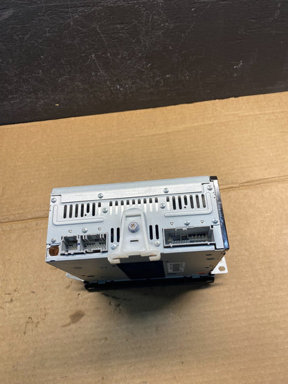 2003 - 2005 Lincoln Town Car RDS AM/FM Radio Tape CD Player ad3399 DG5