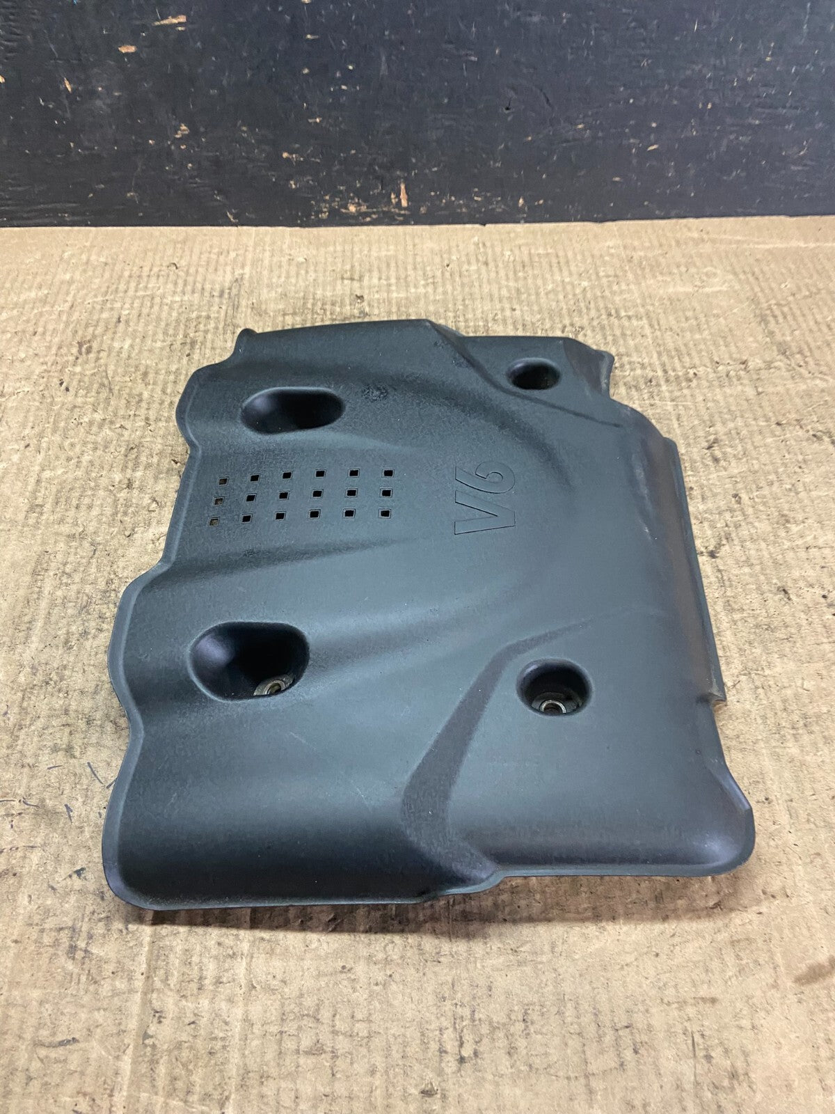 2008 - 2009 Hyundai Tucson Kia Sportage Engine Motor Cover O3336 DG3