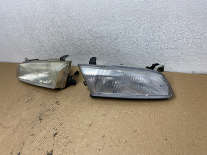 1997 1998 1999 Toyota Camry Left+Right Side Set Halogen Headlights AG2251 DW1