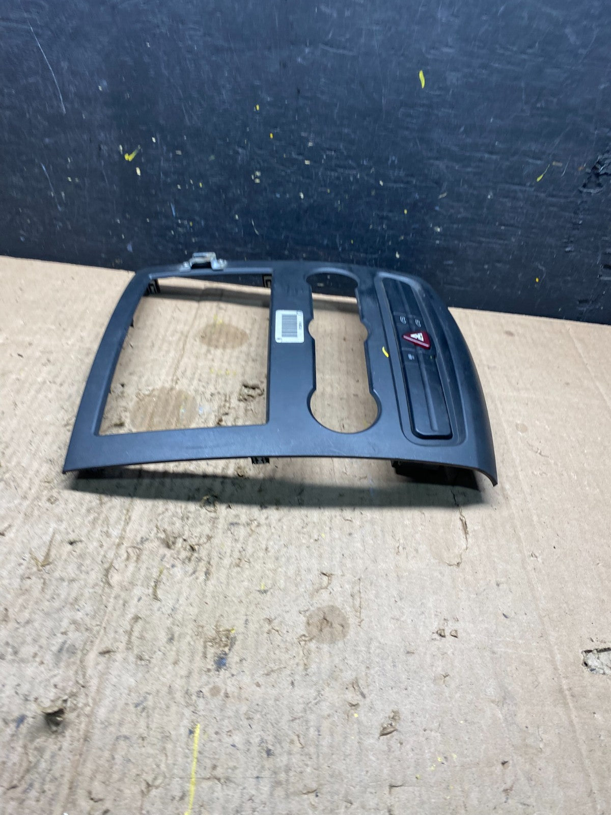 2007-2018 Mercedes Dodge Sprinter Center Console Radio Instrument Panel P1875 DG4