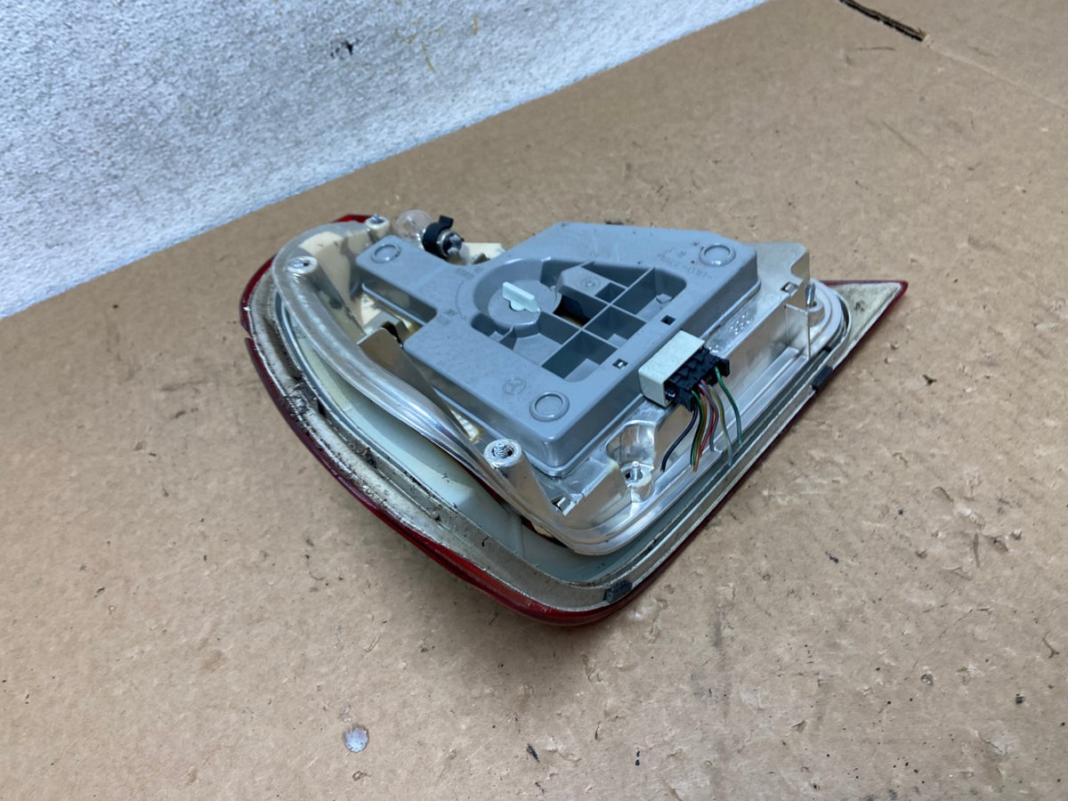 1998 to 2000 Mercedes C-Class Passenger Right Side Tail Light AI3723 LK6