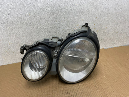 1998-2003 Mercedes Benz W208 CLK Left Driver LH Xenon HID Headlight AI6562 DG0