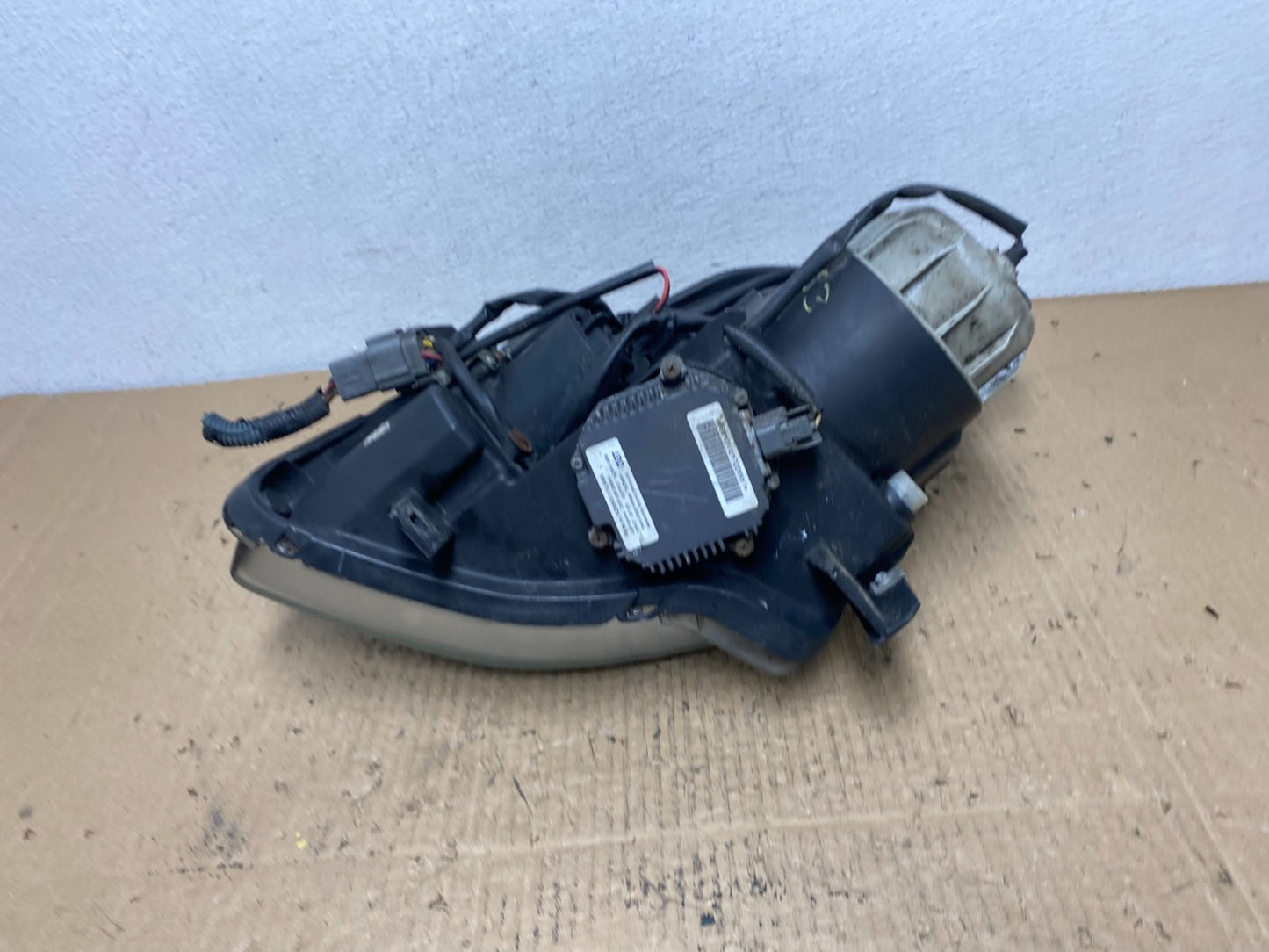 2004 2005 2006 Nissan Maxima Right Passenger Side Headlight Xenon HID AC4183 DW6