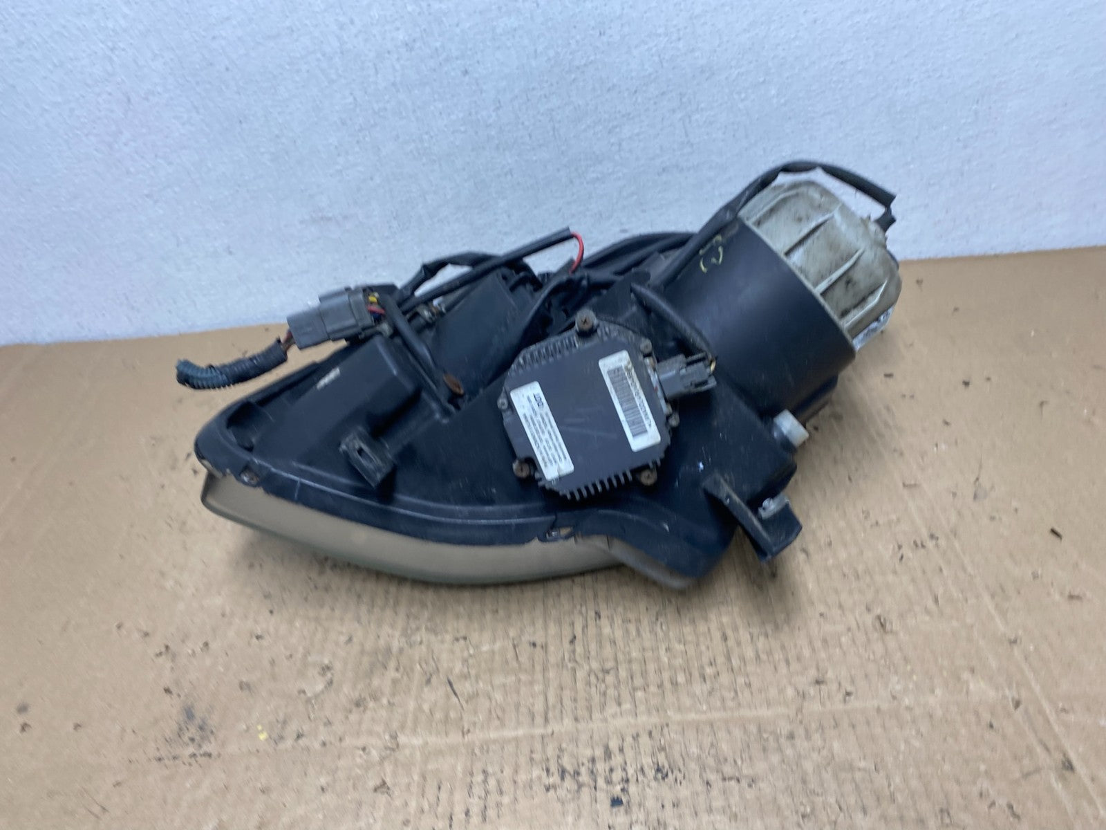 2004 2005 2006 Nissan Maxima Right Passenger Side Headlight Xenon HID AC4183 DW6