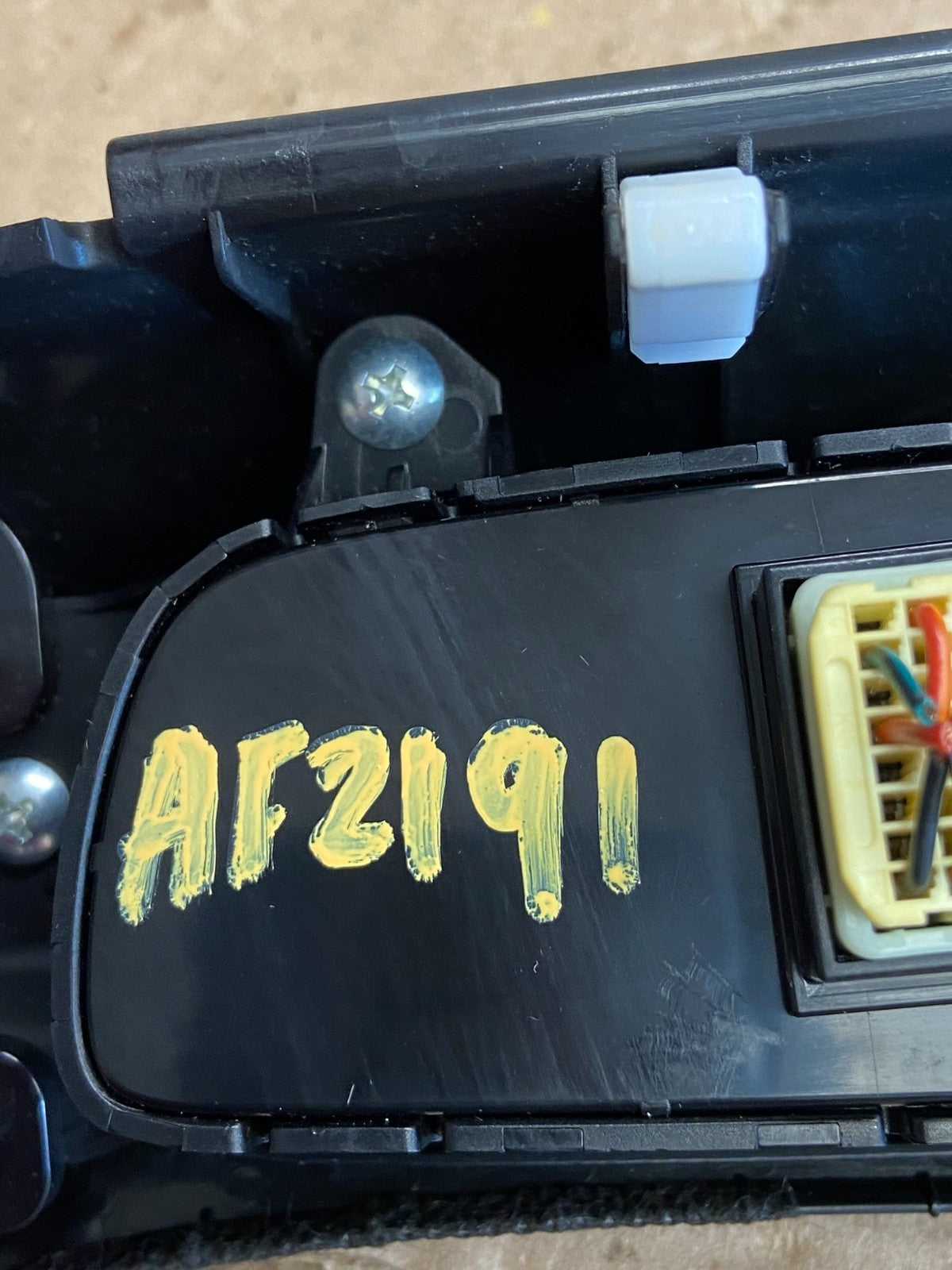 2016 2017 2018 Kia Sorento Dash Traction Dimmer Control Switch AF2191 DG5