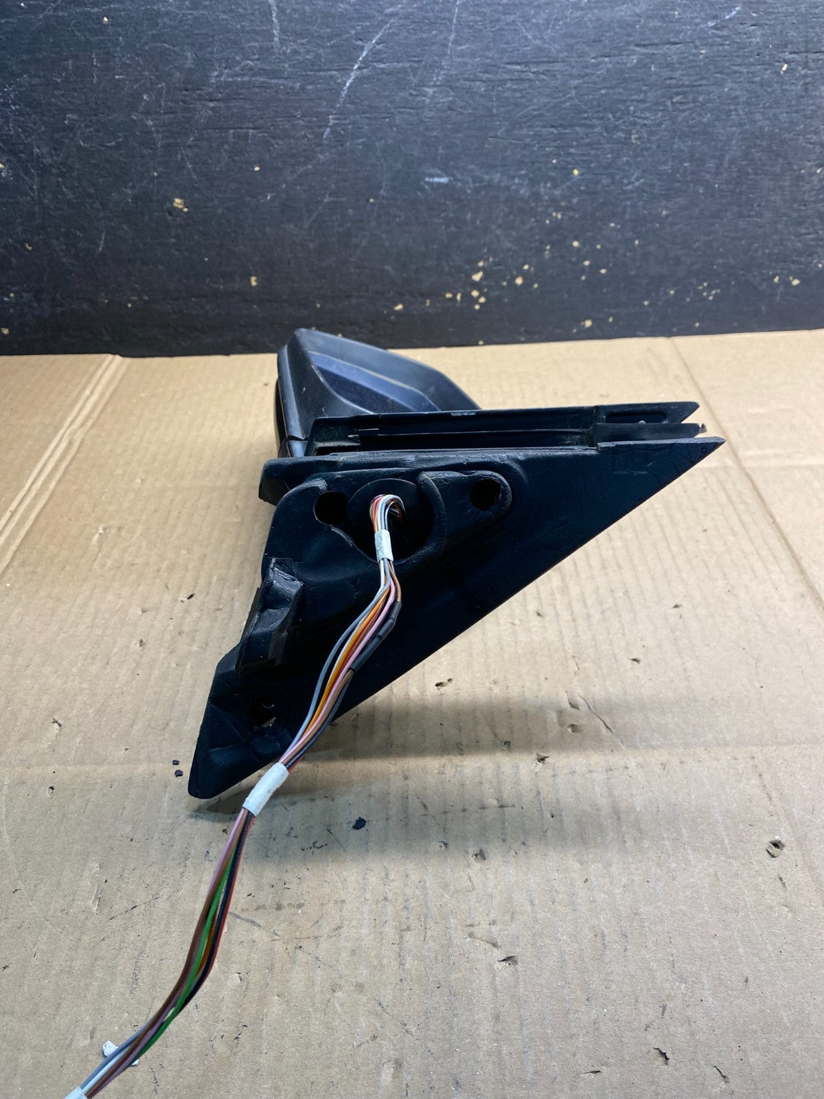 2001 to 2003 BMW 325i Left Driver LH Side View Door Mirror OEM AB0545 MS4