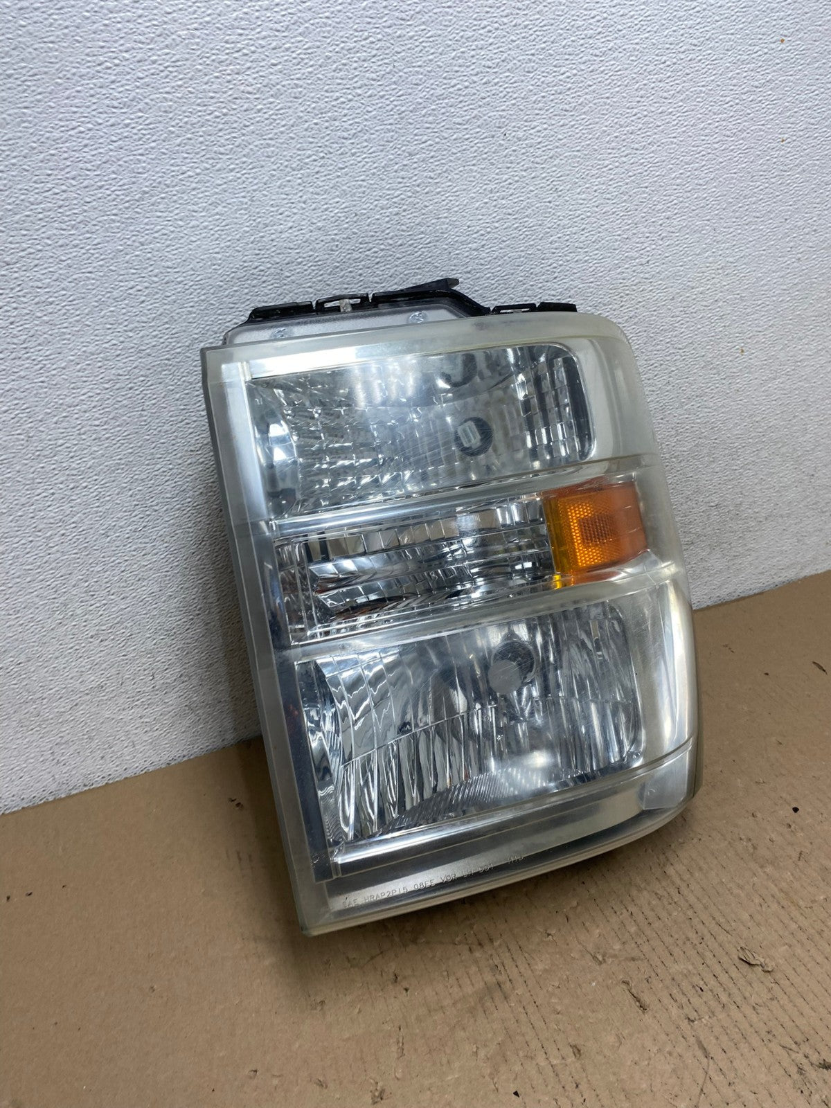 2008-2014 Ford Econoline E150 E250 E350 Left Driver LH Headlight AF3155 LK2