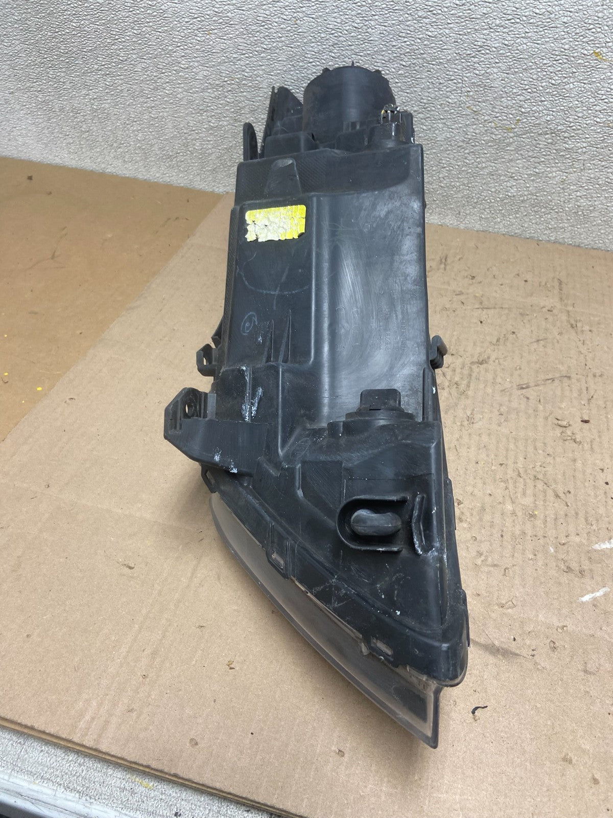 2011-2013 Kia Optima Right Passenger RH Side Headlight Halogen AA1026 DW8