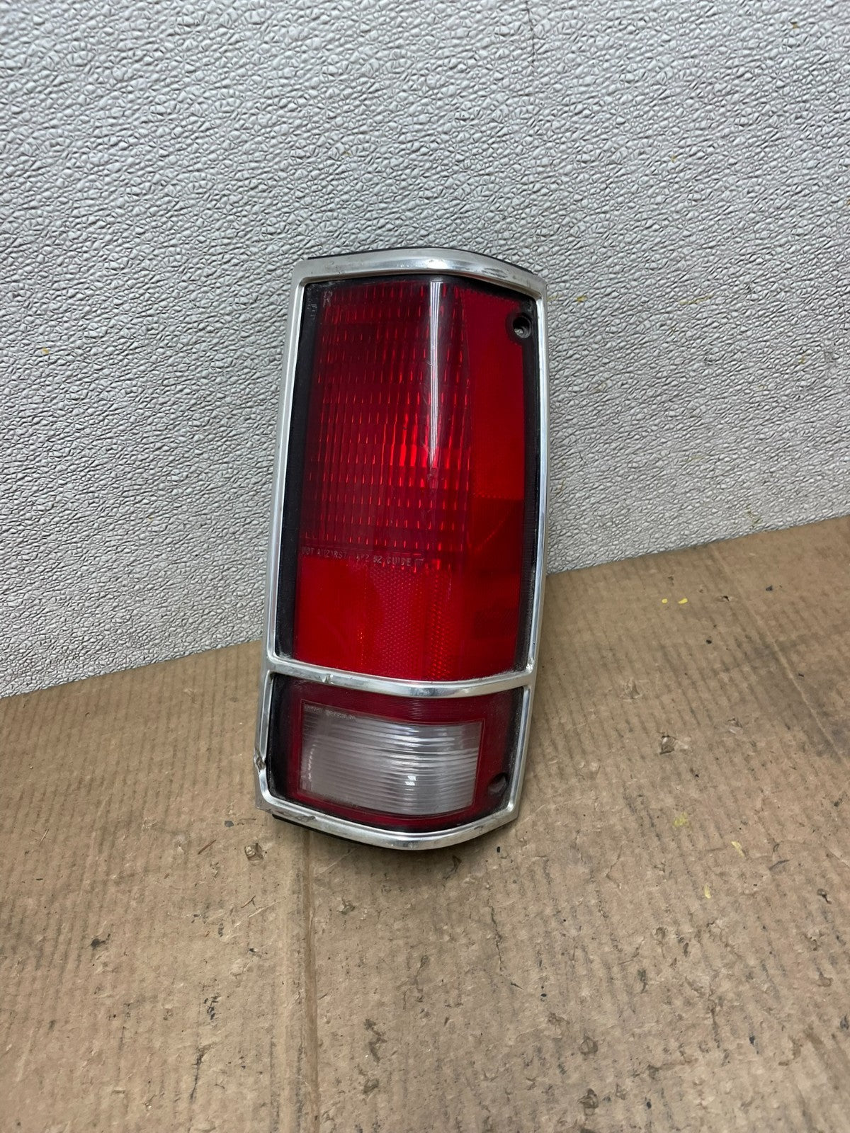 1985 to 1993 Chevrolet S10 S15 SONOMA Right Passenger Tail Light AA65600