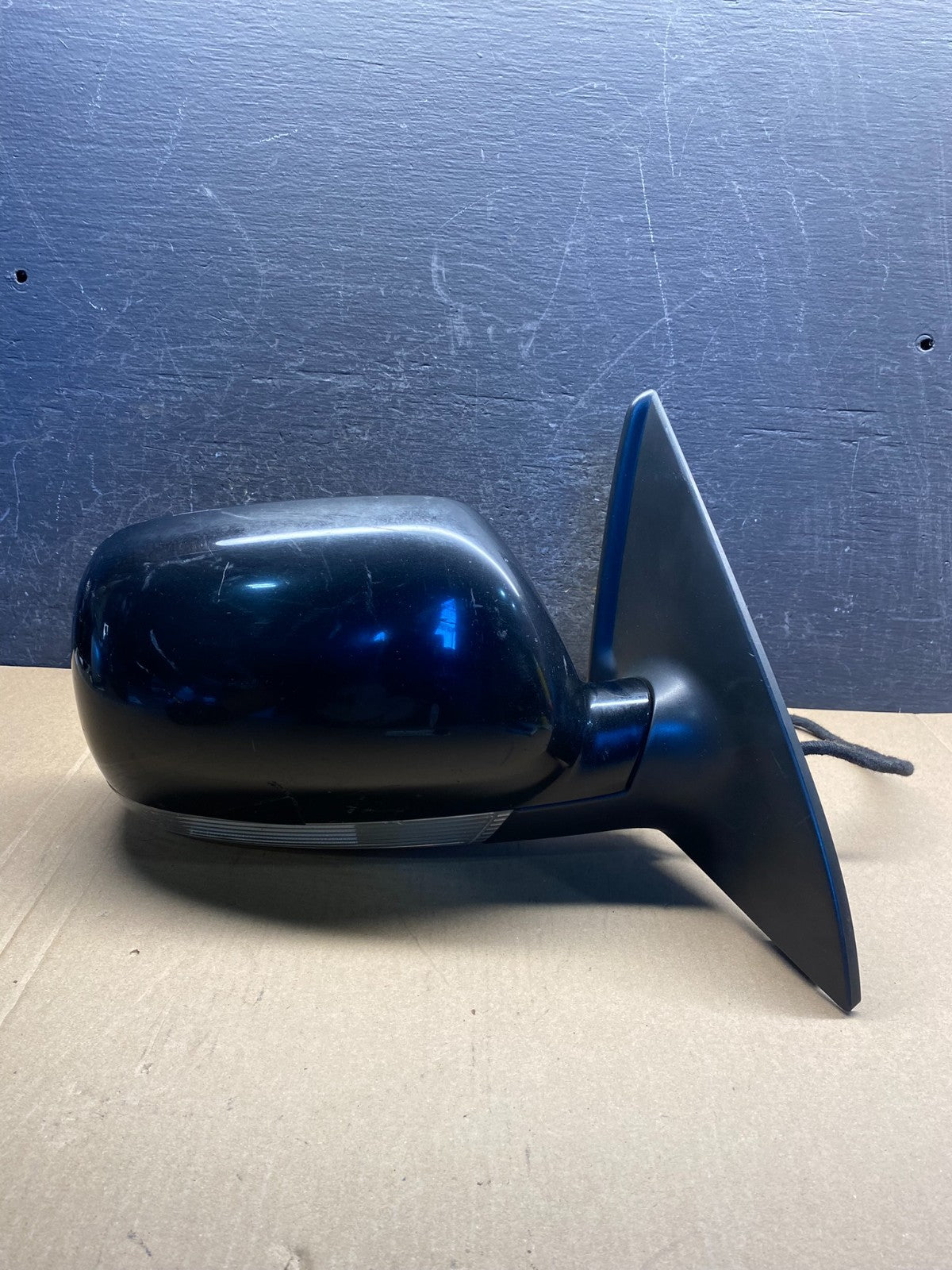 2004 to 2007 Volkswagen Touareg Right Door Power View Door Mirror AG3508 DW0