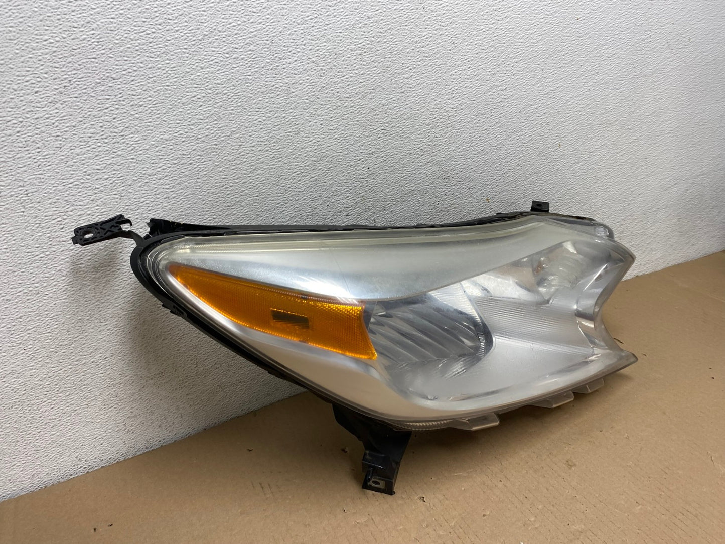 2014 2015 2016 Nissan Versa Note Right Passenger RH Side Headlight AF3049 LK2