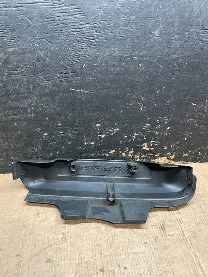 2008 to 2008 Audi  A6 3.2L Engine Motor Cover Oem z6079 DG5