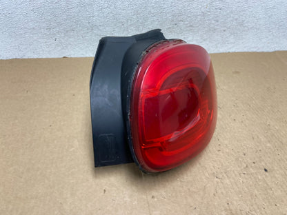 2014 to 2017 Fiat 500L Right Passenger RH Side Tail Light AF9701 DG2