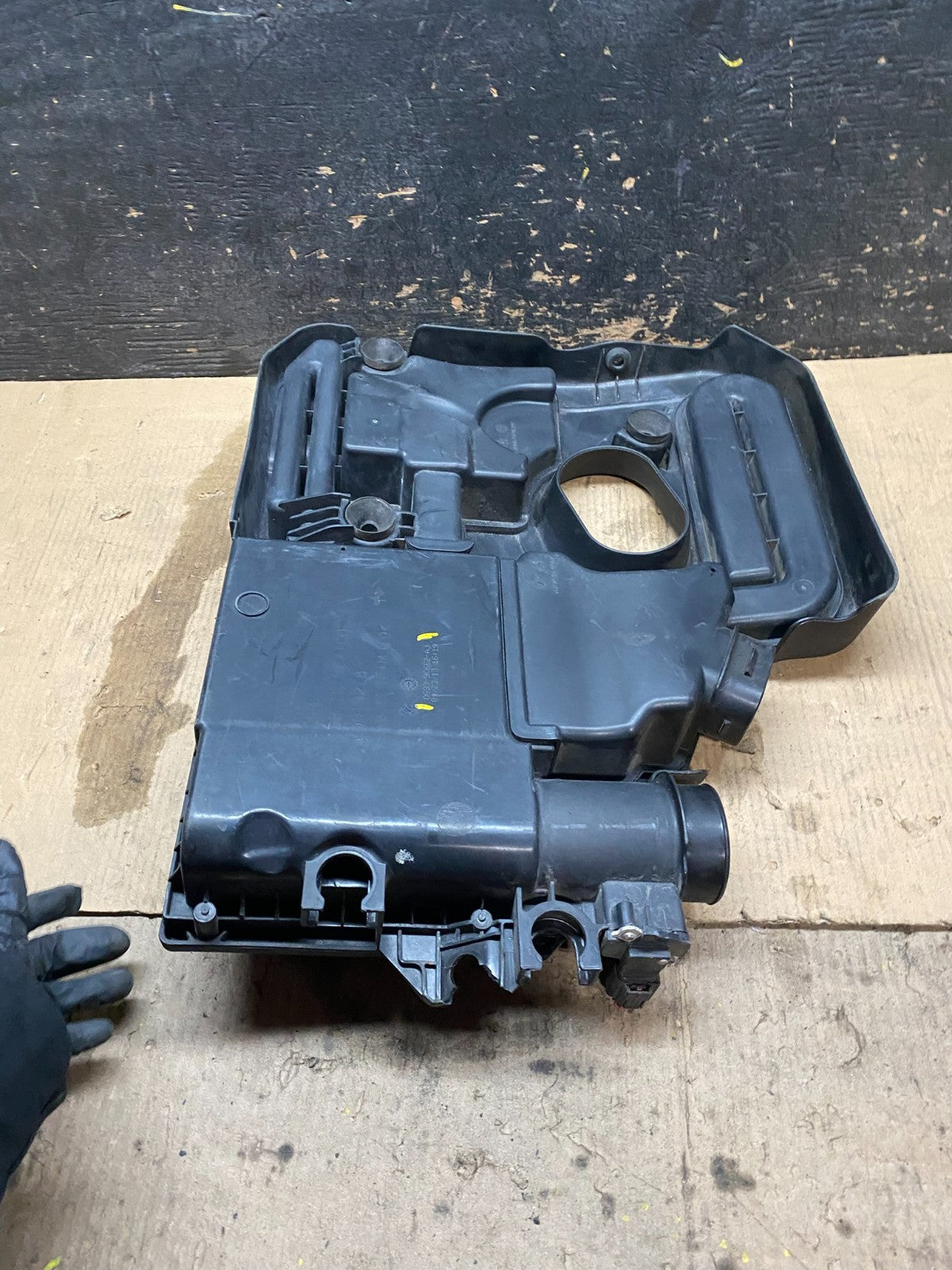 2013 to 2020 Ford Fusion Engine Motor Cover Shield  Black X3183 DG6