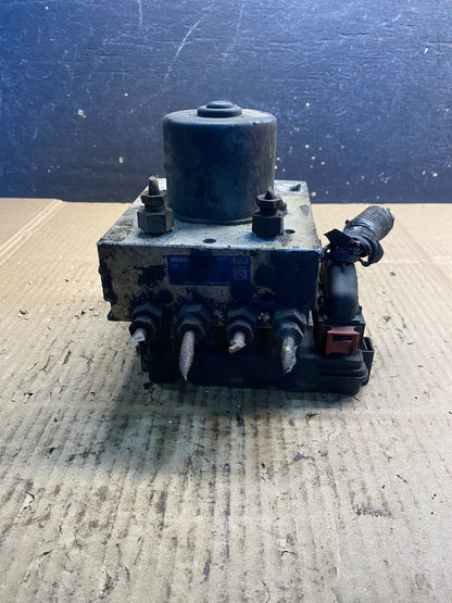 Wabco ABS Pump Hydraulic W/ Module P/N 4460470002 AB2803 DG3