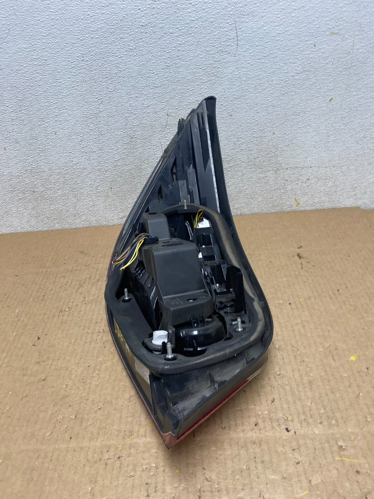 2008 2009 2010 BMW 5 525i 530i Right Passenger Rh Tail Side Light L8691 DW6