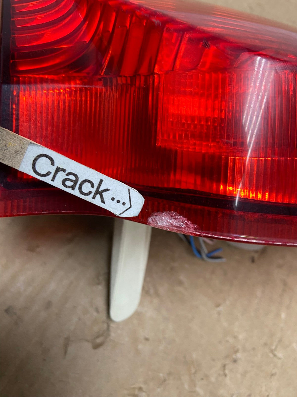 2001 - 2004 Volvo Xc70 V70 Left Driver LH Side Tail Light AF7444 LK4