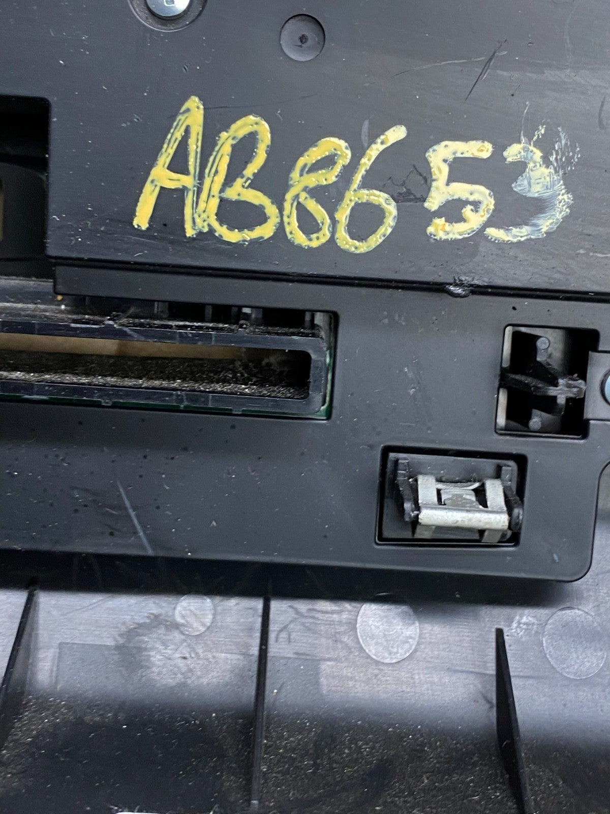 2011 to 2014 Dodge Charger Audio Climate Control Panel ab8653 DG6