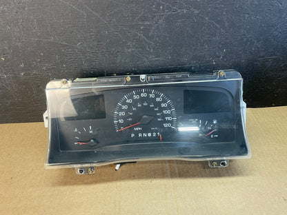 1998 to 2002 Lincoln Town Car Speedometer Gauge Cluster af3563 DG0