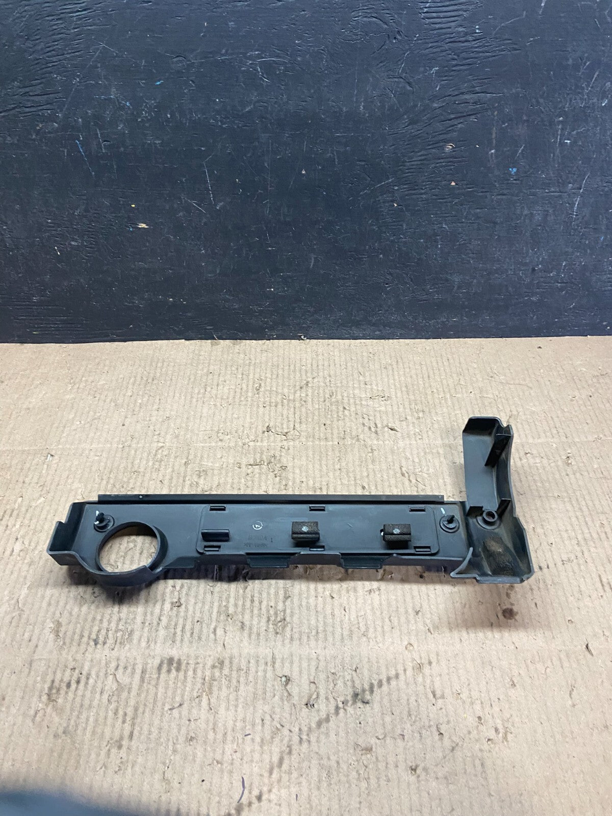 1999 to 2003 Acura TL 3.2L VTEC Engine Motor Cover Front Trim i3625 DG1 OEM4