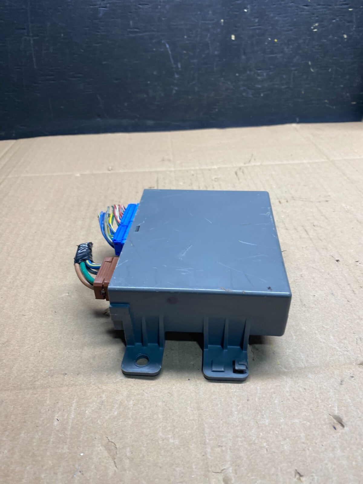 2005 - 2007 Honda Odyssey Rear Left Driver Sliding Door Module L8882 DG2