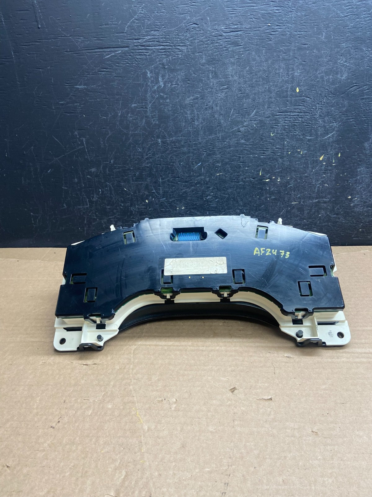 2003 to 2007 Chevrolet Express Speedometer Cluster Gauge 25755008 AF24735