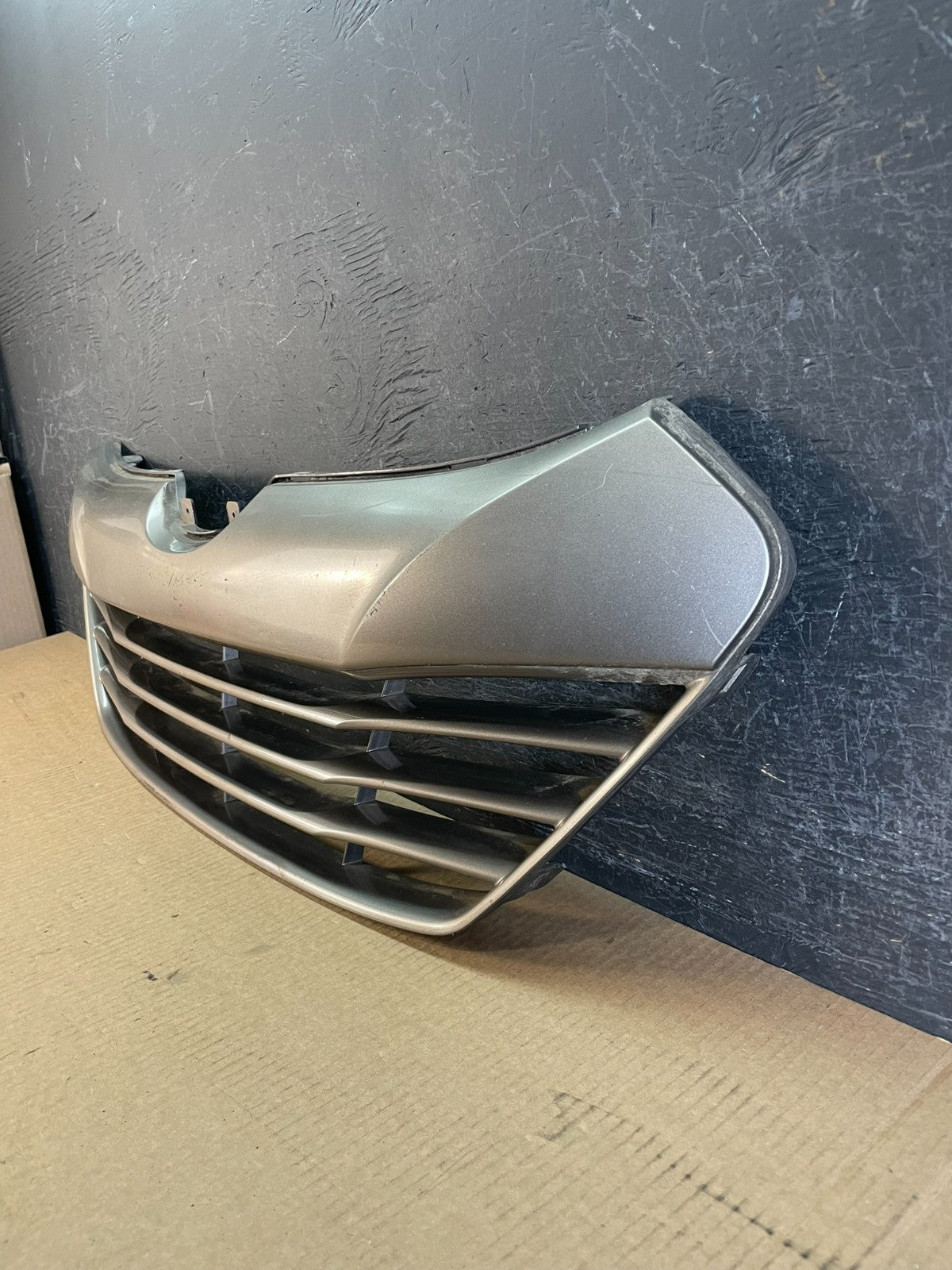 2010 to 2015 Hyundai Tucson Front Lower Grille Grill AF3785 DG1