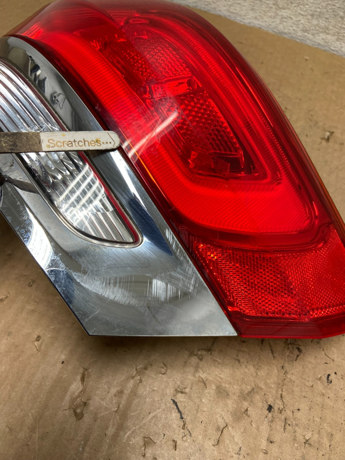 2014 - 2018 Jeep Grand Cherokee Right Passenger Rh Side Tail Light AI9319 LK3