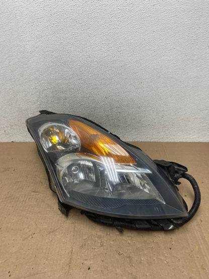 Sedan 2007 to 2009 Nissan Altima Right Passenger Halogen Headlight AG4766 DW0