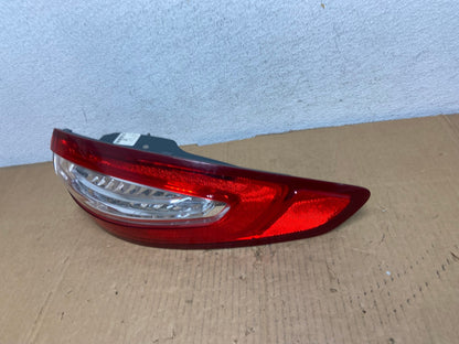 2013 to 2016 Ford Fusion Right Passenger RH Side Tail Light AD0912 LK1