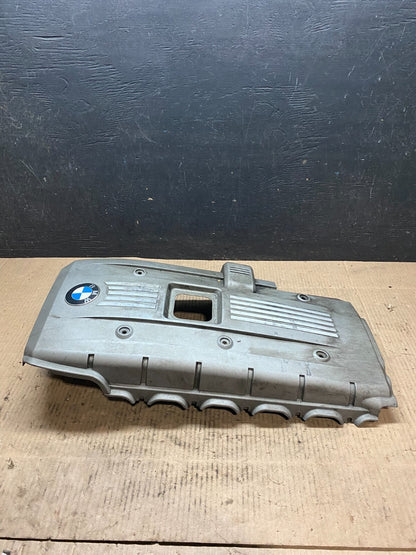 2007 to 2011 BMW 530i Plastic Engine Cover Shield J7264 OEM DG2