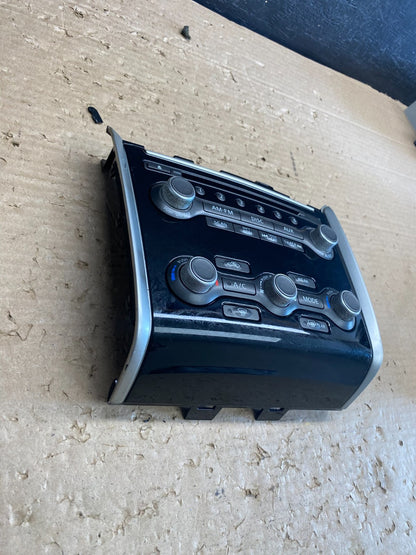 2013 to 2016 Nissan Pathfinder Radio Temperature Climate Control AG8500 DG4