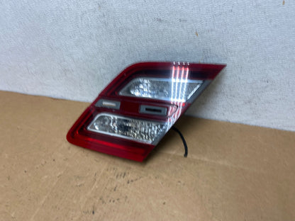 2013 to 2018 Ford Taurus Right Passenger Rh Side Tail Light Inner AD4614 LK1