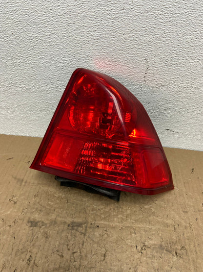 2003 2004 2005 Honda Civic Sedan Right Passenger Side Tail Light AC0130 LK0