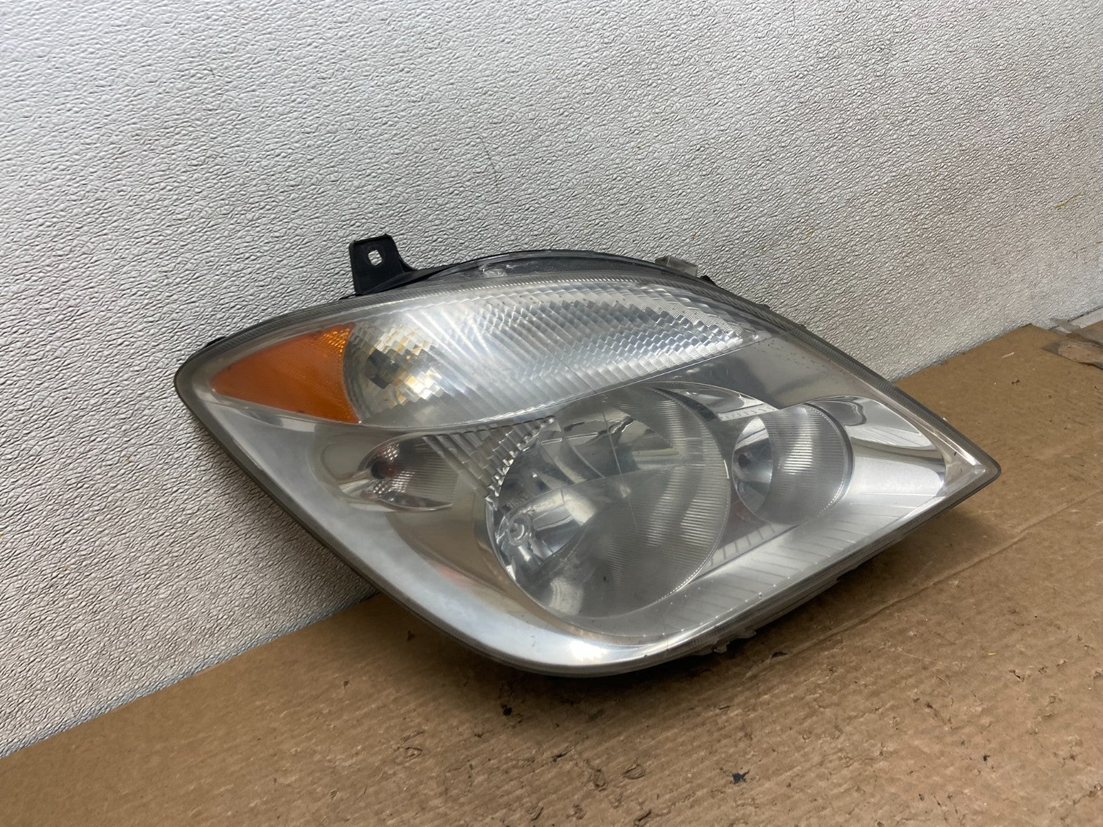2007 to 2013 Mercedes Sprinter Headlight Right Passenger Halogen Oem Z3701 PS2