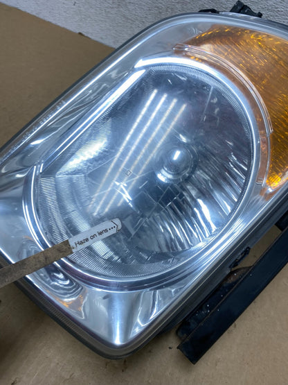2003 to 2006 Honda Element Right Passenger Rh Side Headlight AF9592 DW4