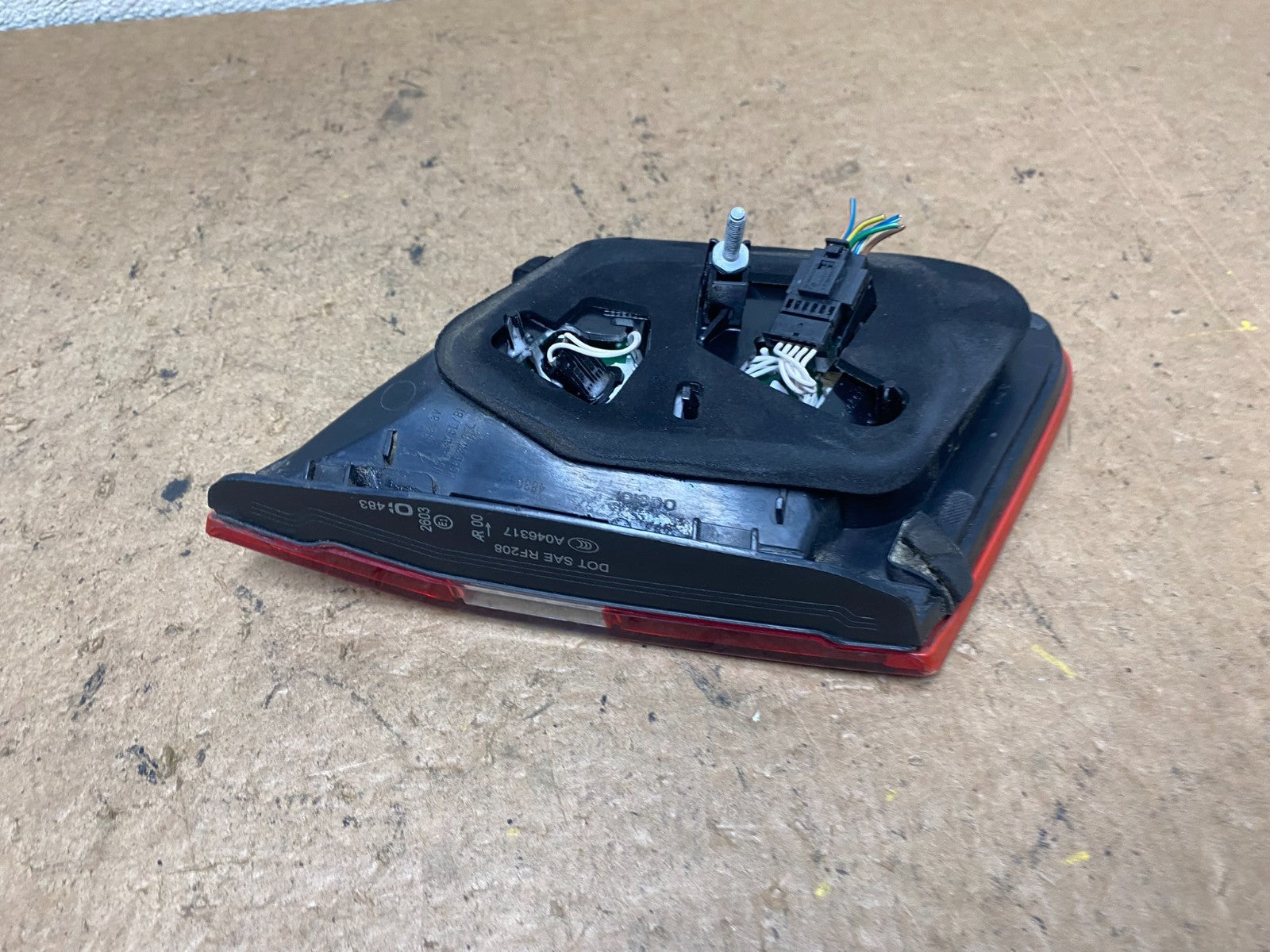 2010 to 2013 Mercedes E-Class Coupe Right Passenger Inner Tail Light S9283 DW6