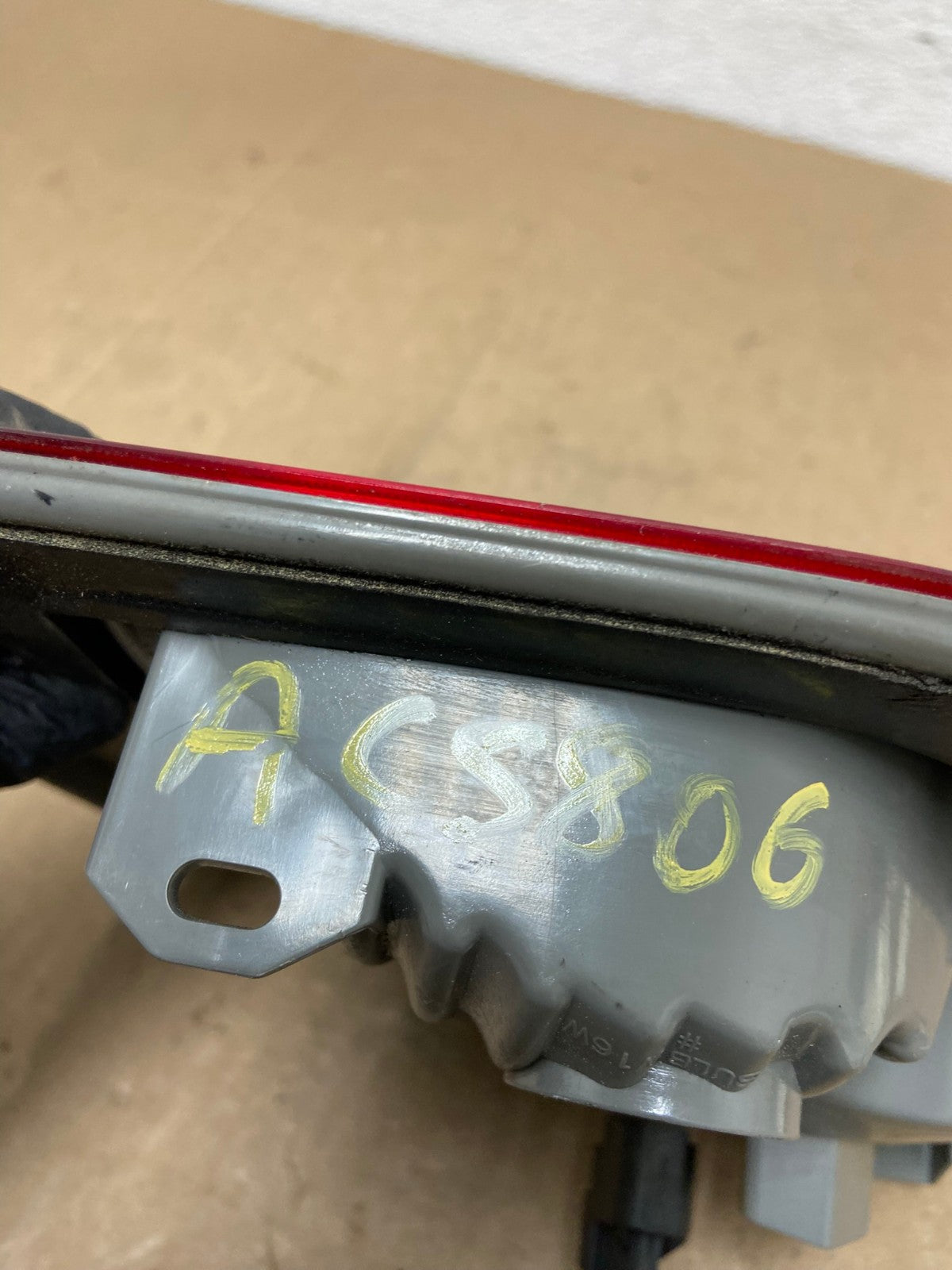 2011-2013 Jeep Grand Cherokee Left Driver Side Lh Inner Tail Light AC5806 LK6