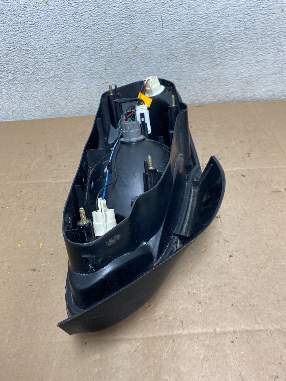 1999 2000 Hyundai Elantra Sedan Right Passenger RH Tail Light M3951 DW7