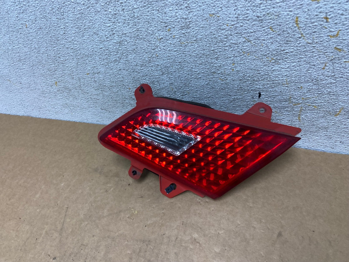 2008 2009 2010 Infiniti M35 M45 Right Passenger RH Inner Tail Light Oe AI3396 LK1