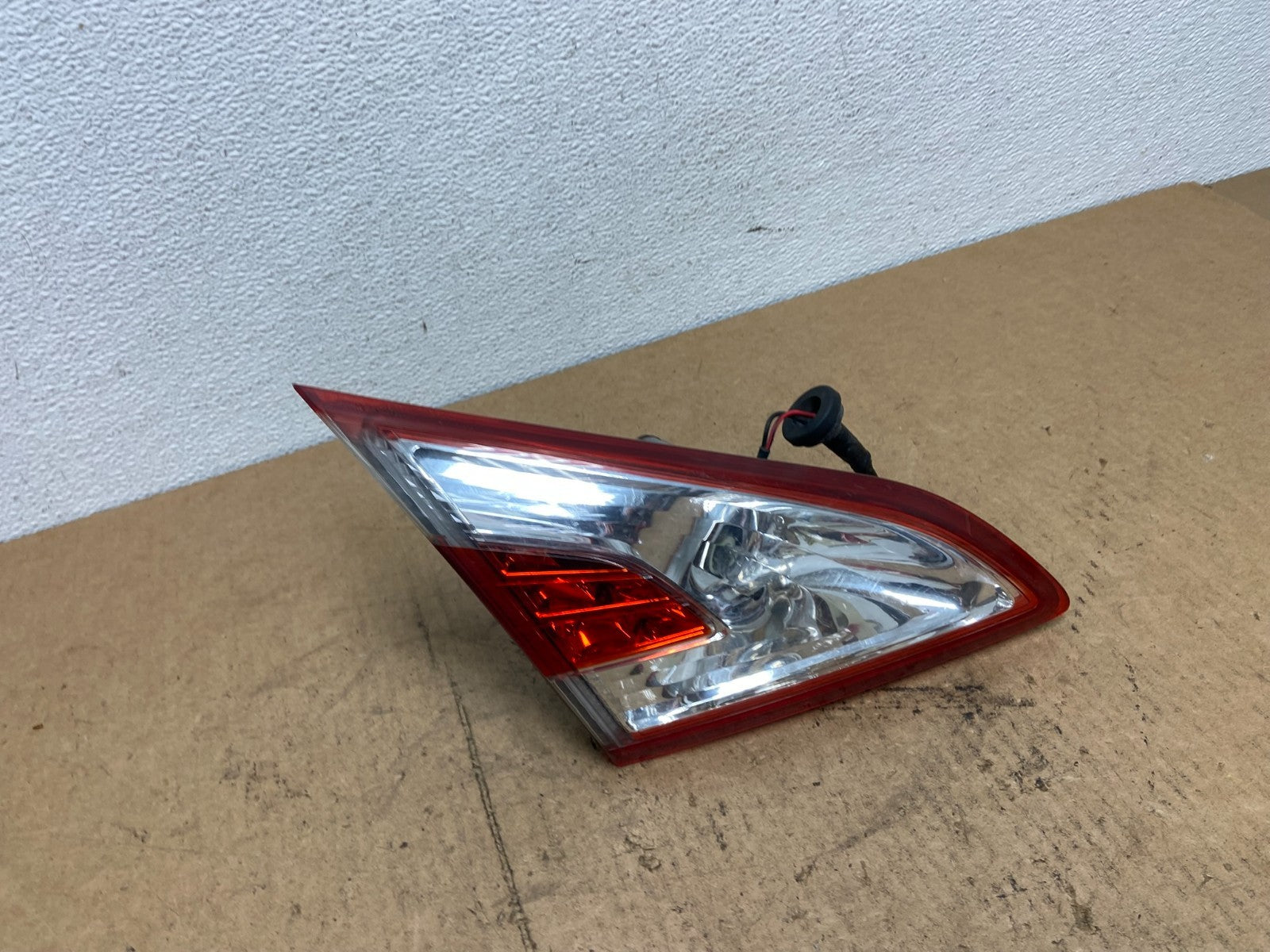 2011-2014 Nissan Murano Left Driver Lh Side Inner Tail Light Oem AC3391 DW2