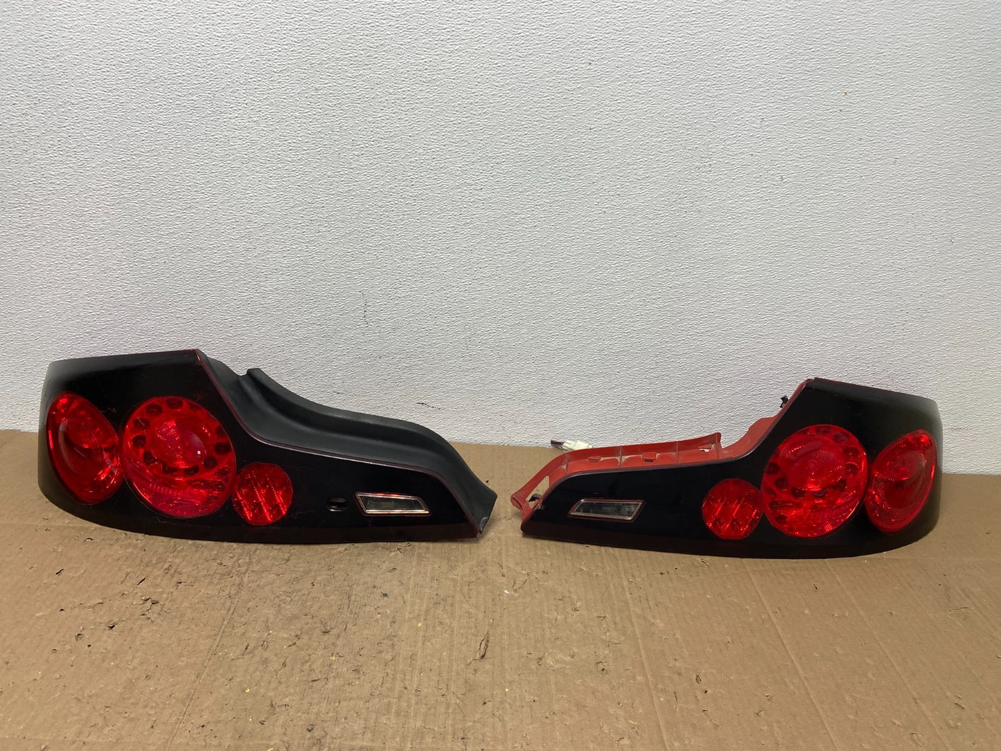 2006 - 2007 Infiniti G35 Coupe Left+Right Outer Tail Lights Oem AC0157 DW0