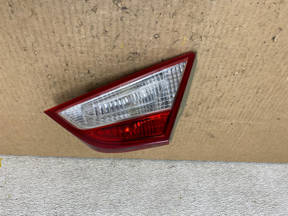 2011 to 2014 Hyundai Sonata Right Passenger Rh Inner Tail Light Oem L8733 DW0